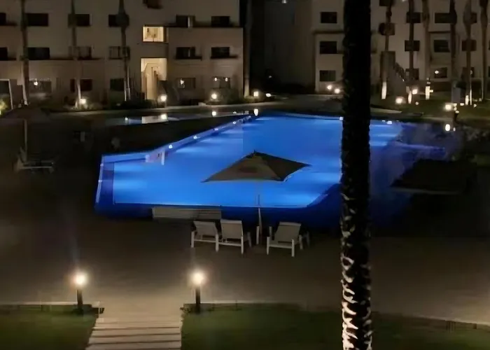 Apartment Celebrate Friendship At Azha